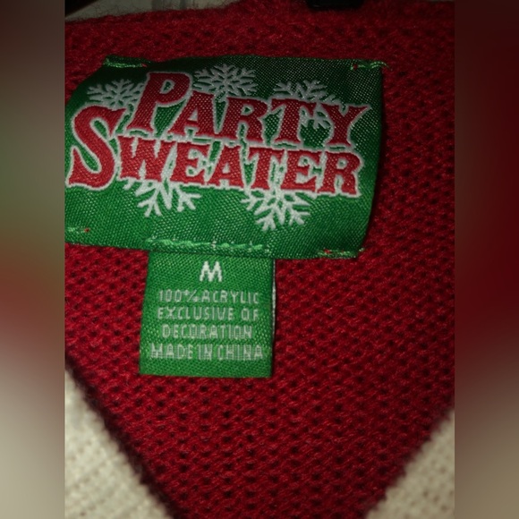Christmas Party Sweater  NWOT Size Medium Warm, flattering fit. - Picture 6 of 7